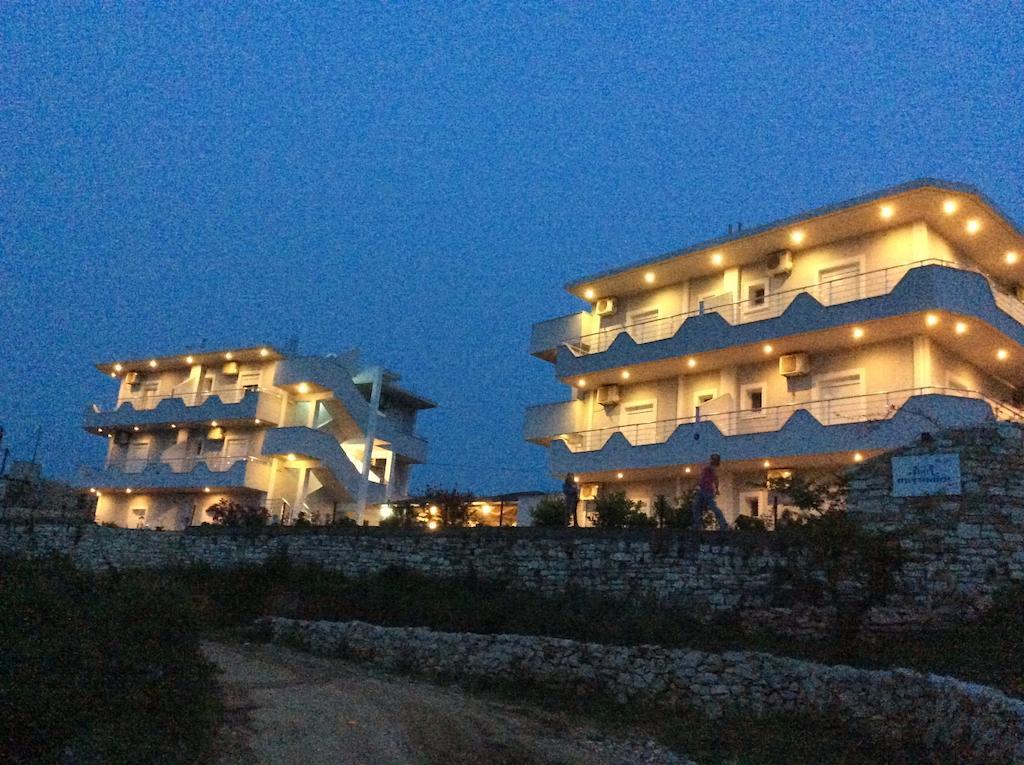 Hotel Two Mermaids Ksamil Exterior foto