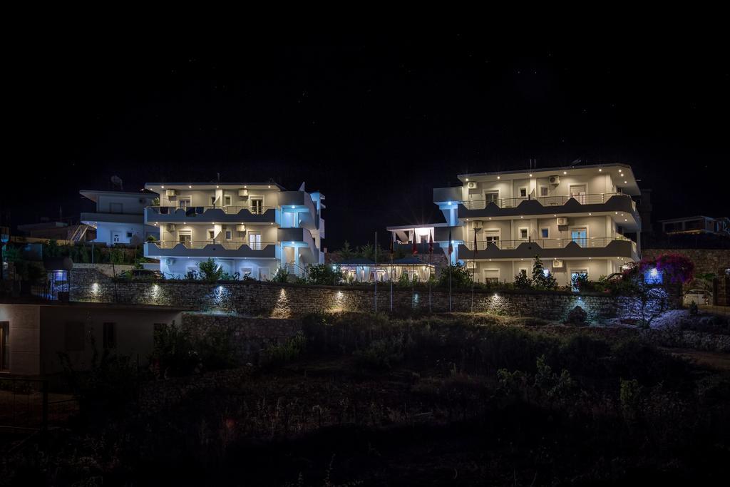 Hotel Two Mermaids Ksamil Exterior foto